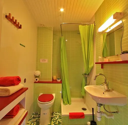 Le Marais Restaurant Au Petit Challandais 2*