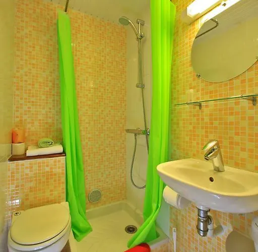 Le Marais Restaurant Au Petit Challandais 2* Challans