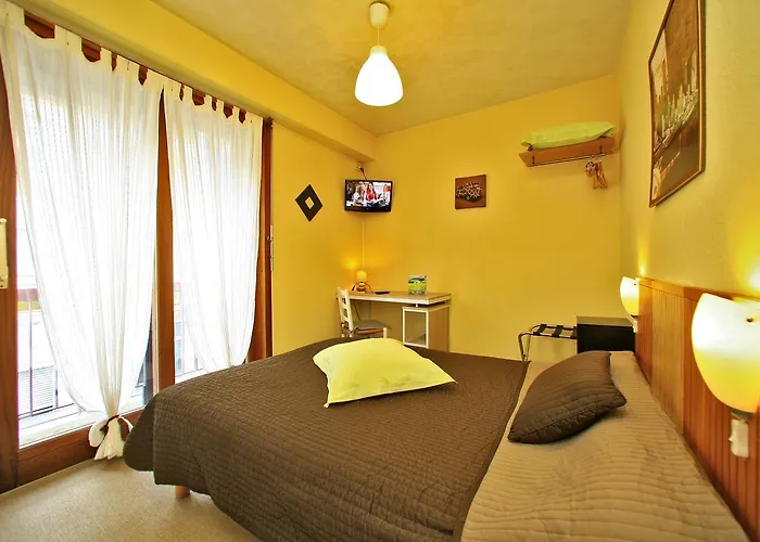 Le Marais Restaurant Au Petit Challandais