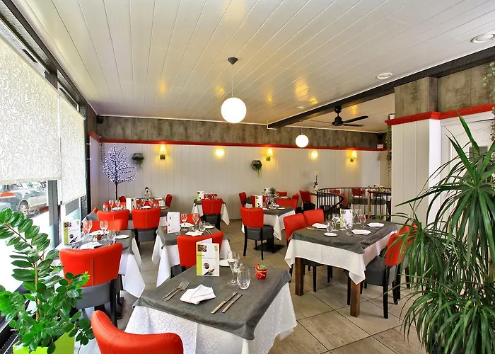 Hotel Le Marais Restaurant Au Petit Challandais